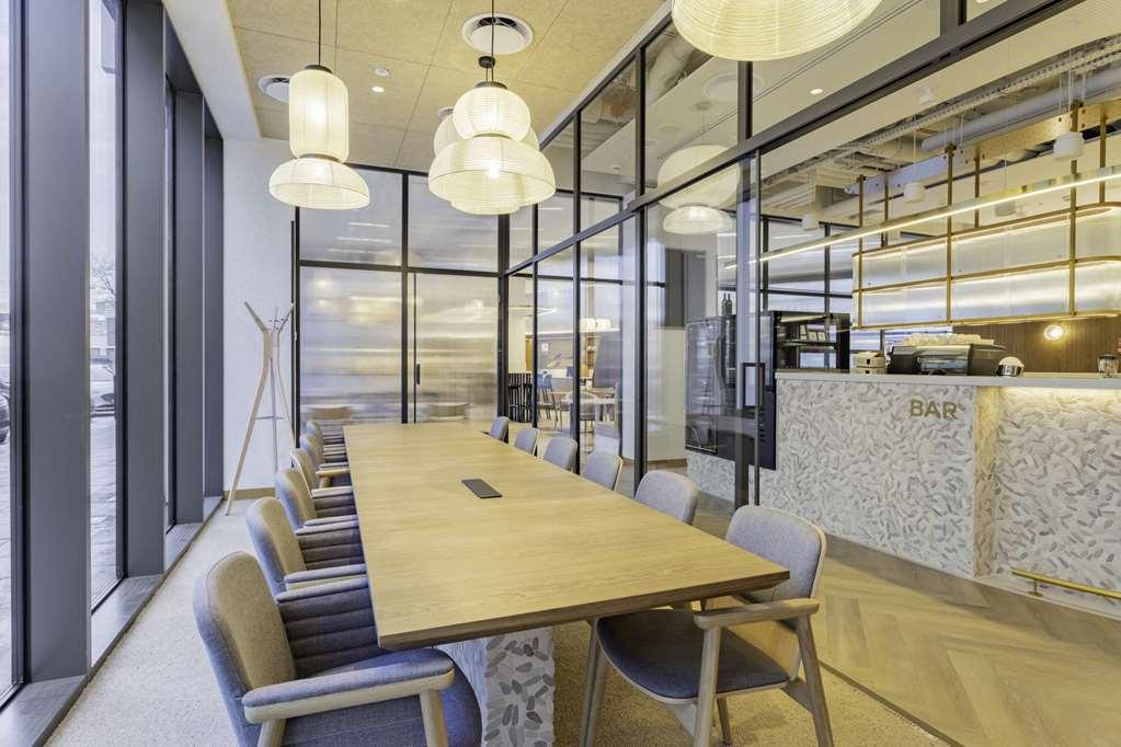 Hotel Qubus