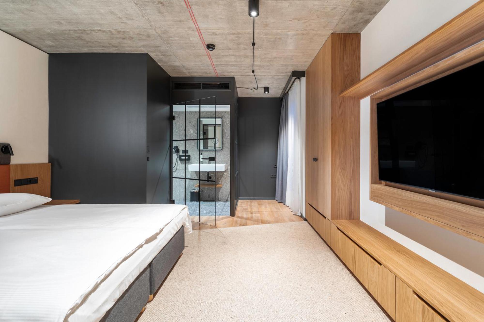 Qubus Hotel